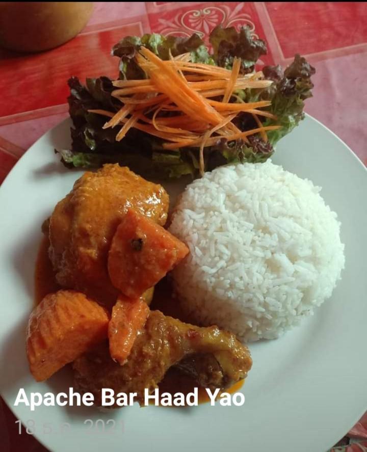 Apache Bar Haad Yao Hotel Exterior photo